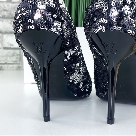 Authentic LOUIS VUITTON Sequin Pumps 38​​​ - Picture 2 of 11
